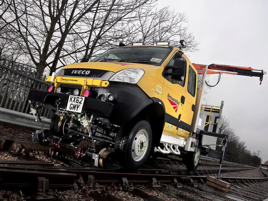 Iveco Daily 4x4 Crew Cab Road Rail Vehicle (UK) '2009